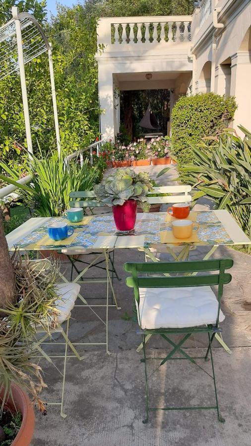 Pergolato Junior Apartment *